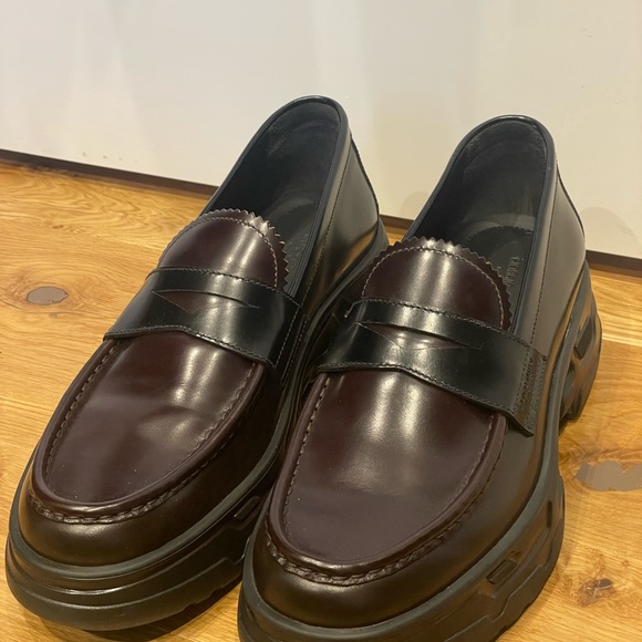 Giorgio Armani Dress Shoe - Picture 4 of 10